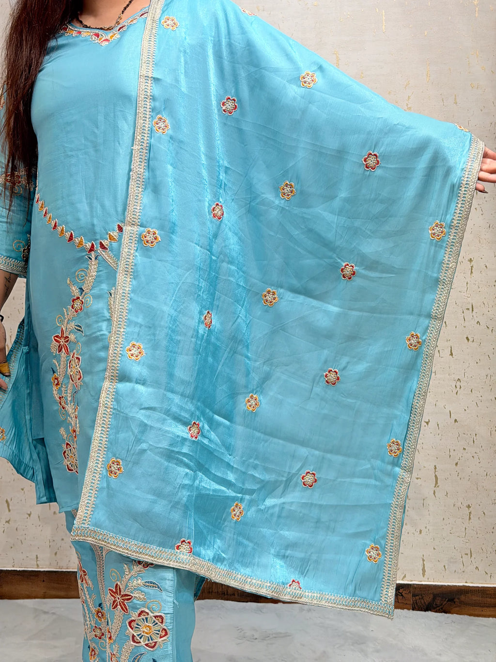 Aarohi 3 Piece Turquoise Blue Suit - aarohi-3-piece-turquoise-blue-suit-suit-23-img-5.webp