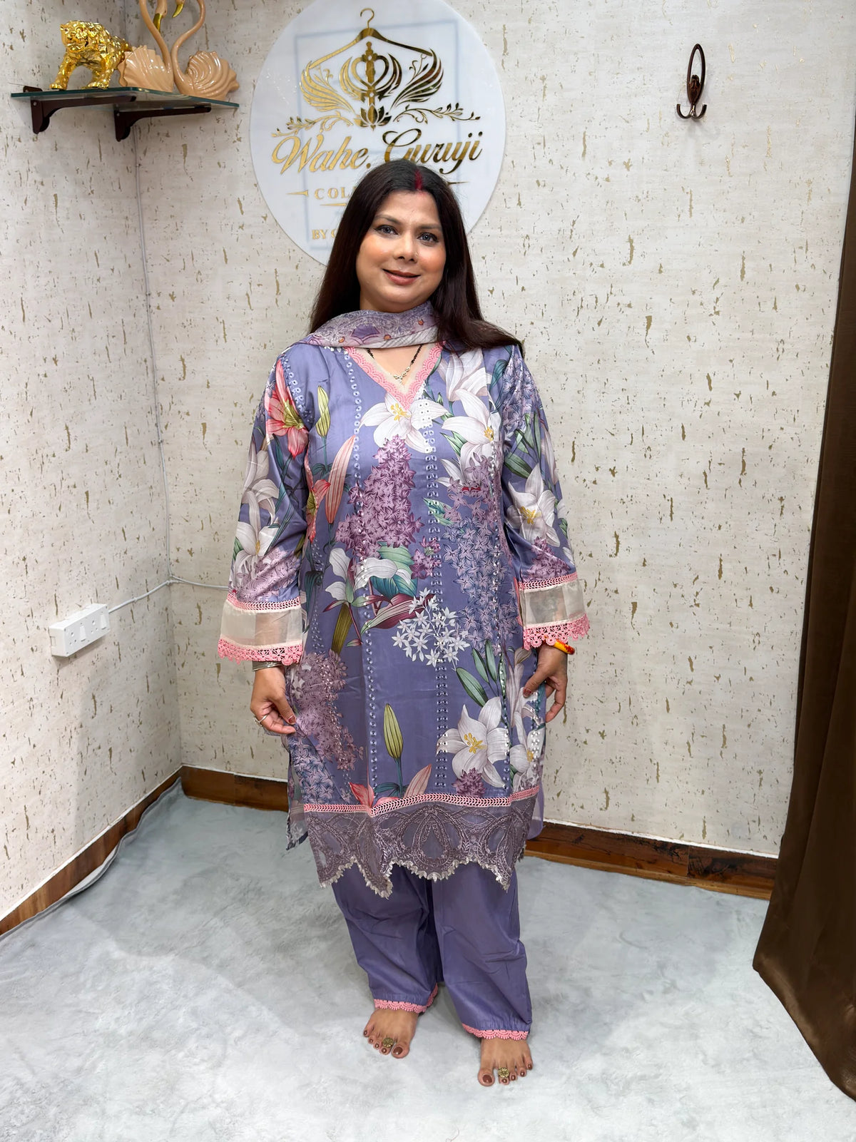 Divya 3 Piece Suit - divya-3-piece-suit-img-2.webp
