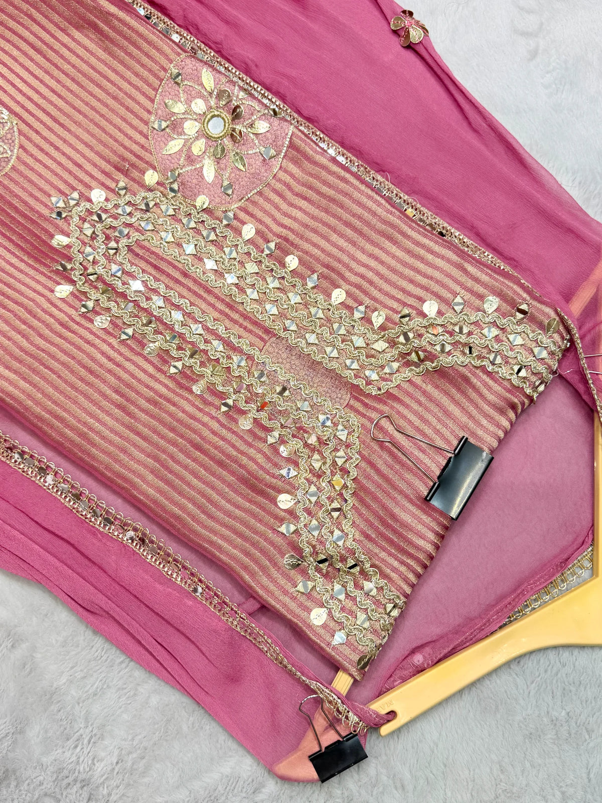 Gulabi 3 Piece Suit - gulabi-3-piece-suit-img-4.webp