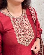 Ishita 3 Piece Maroon Suit - ishita-3-piece-maroon-suit-suit-4-img-3.webp