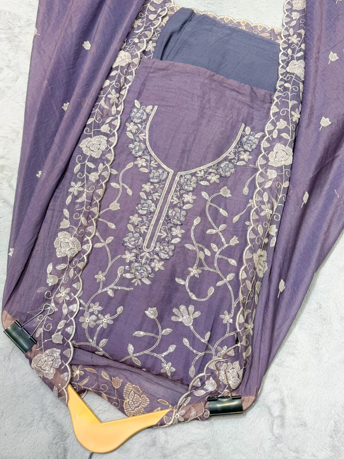Jiya 3 Piece Suit - jiya-3-piece-suit-img-3.webp