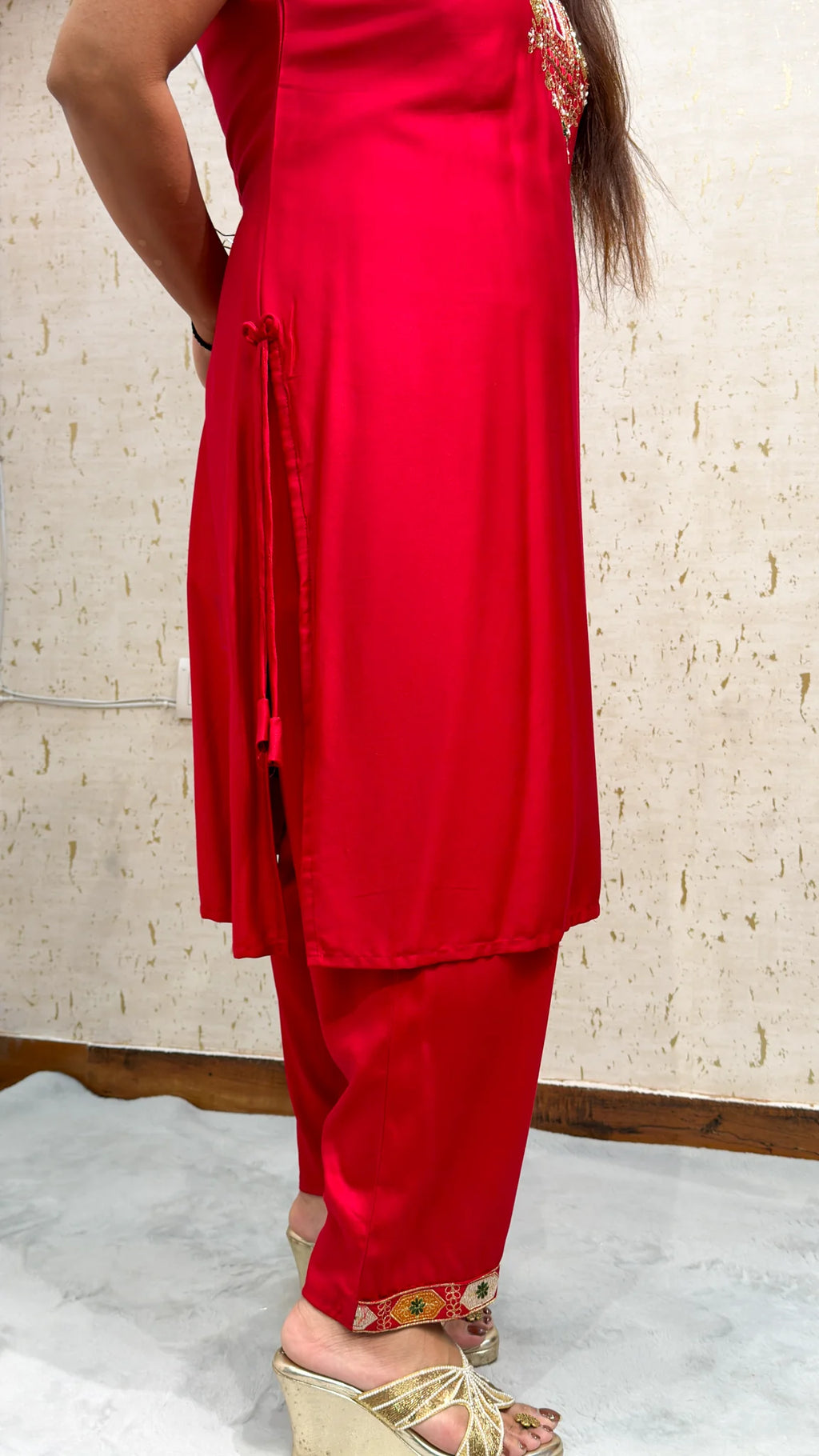 Kavya 3 Piece Crimson Red Suit - kavya-3-piece-crimson-red-suit-suit-2-img-7.webp