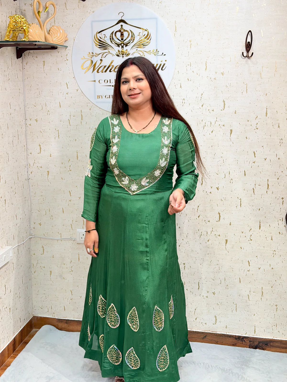 Nandini 3 Piece Emerald Green Suit - nandini-3-piece-emerald-green-suit-suit-10-img-1.webp