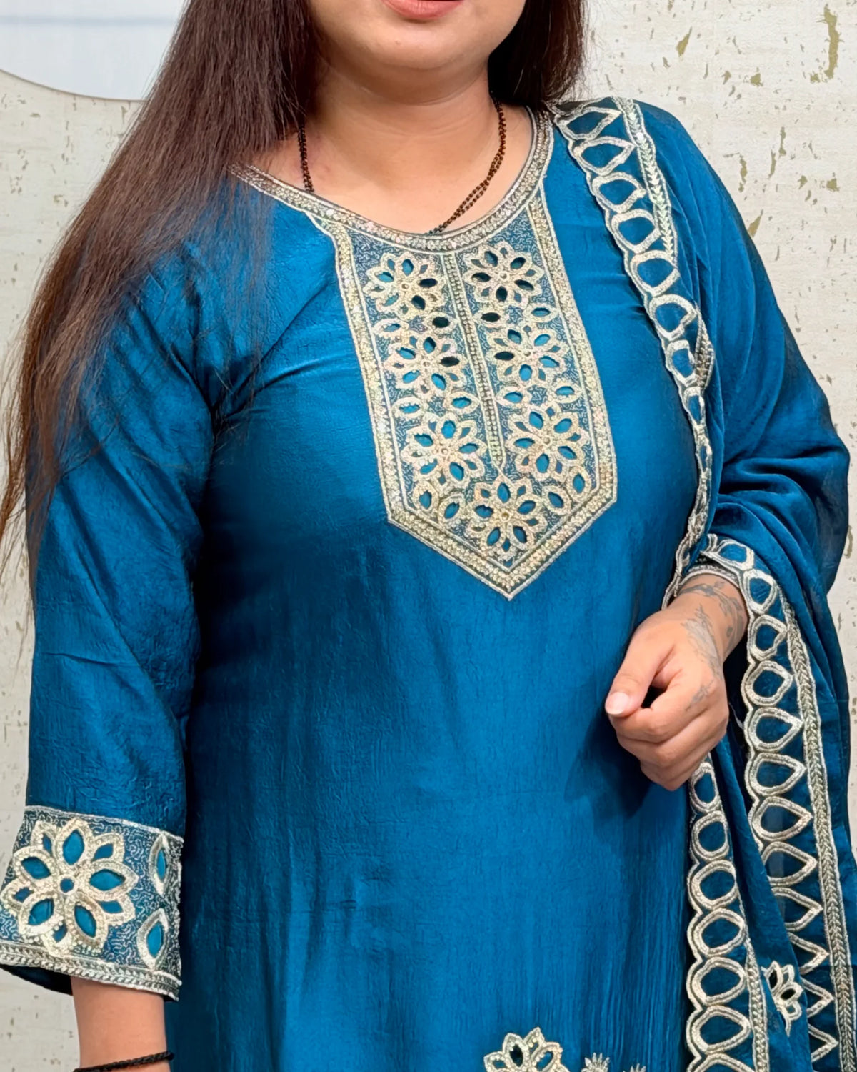 Neha 3 Piece Teal Blue Suit - neha-3-piece-teal-blue-suit-suit-5-img-2.webp
