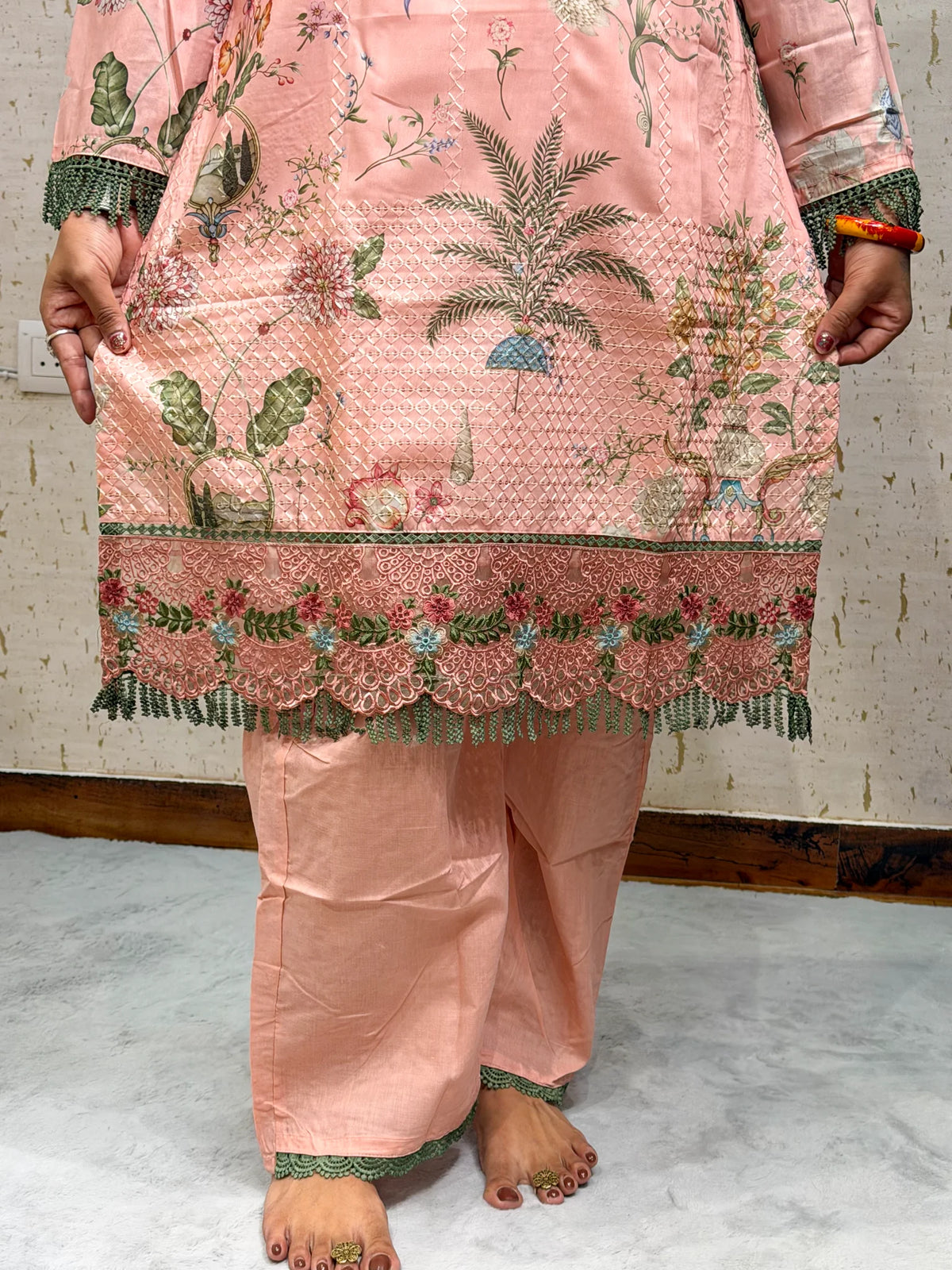 Srishti 3 Piece Suit - srishti-3-piece-suit-img-5.webp
