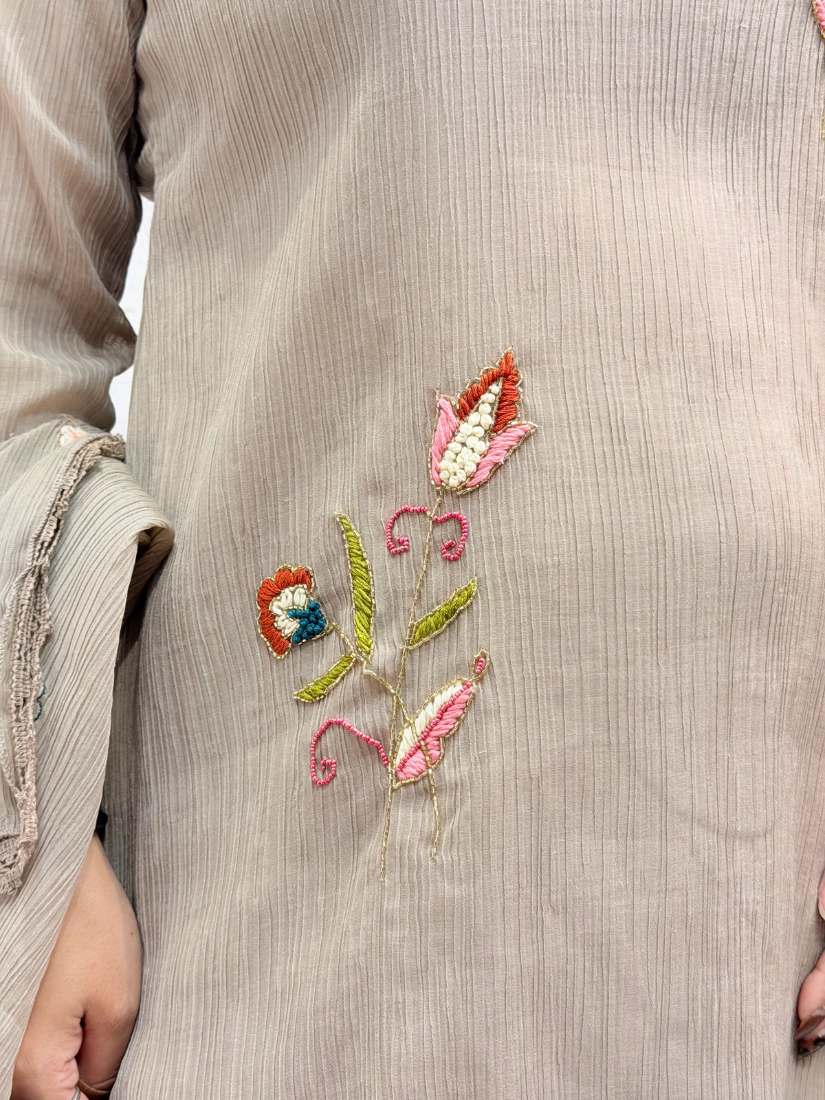 Vanya 3 Piece Beige Suit - vanya-3-piece-beige-suit-suit-19-img-3.webp