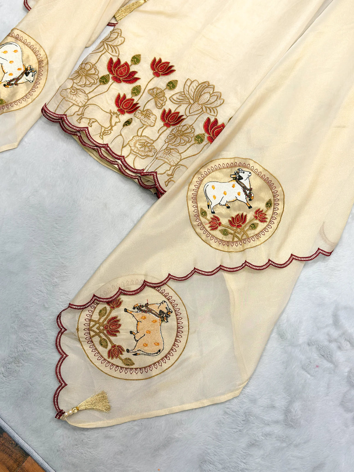 Vrindavan 3 Piece Suit - vrindavan-3-piece-suit-img-3.webp